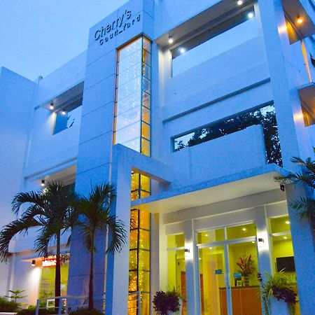 Cherry'S Courtyard Puerto Princesa Exterior foto