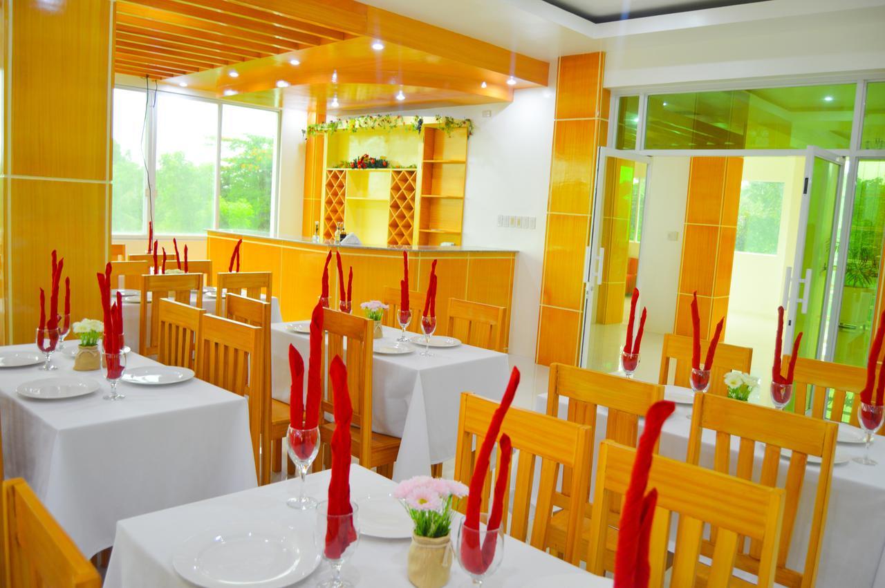 Cherry'S Courtyard Puerto Princesa Exterior foto